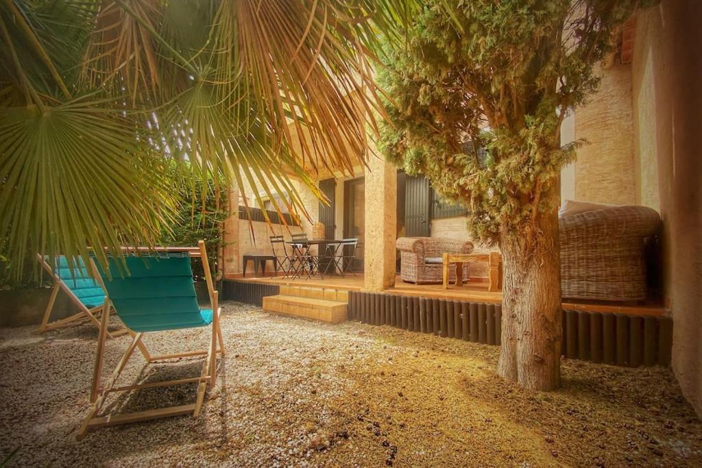 דירות איל-סור-לה-סורג Cocoon'Isle - Jardinet- Jacuzzi מראה חיצוני תמונה